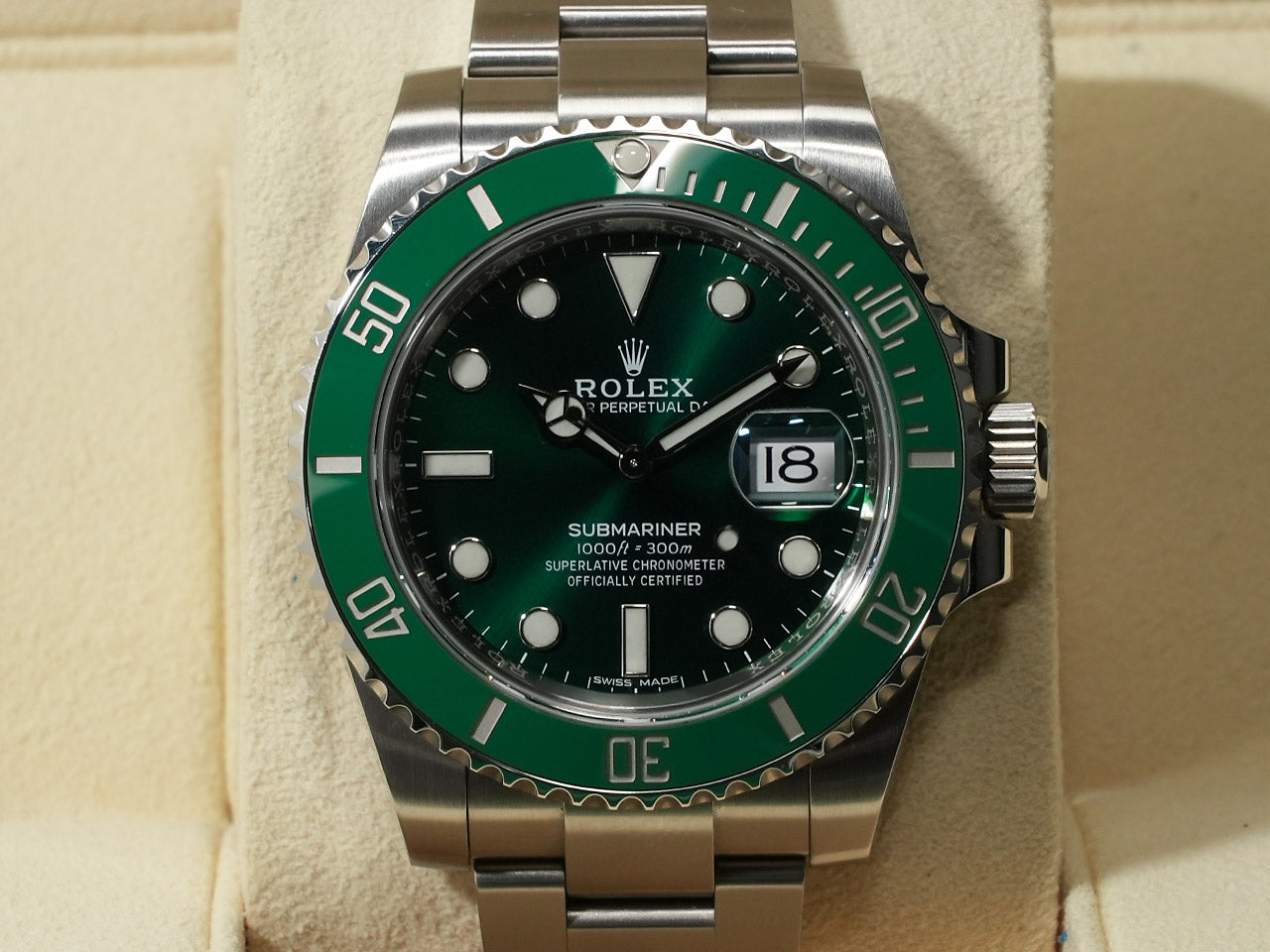 Rolex Submariner Date Ref.116610LV SS Green Dial