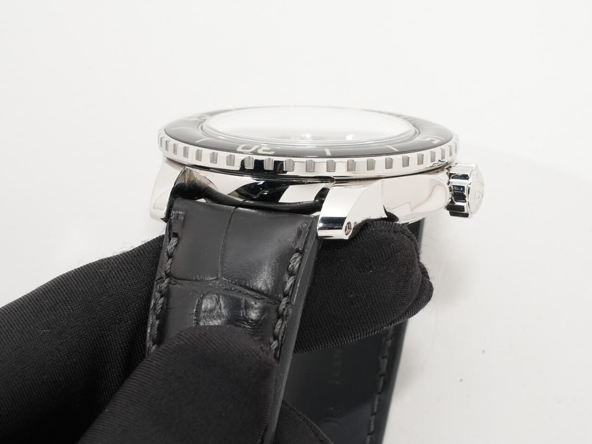 Blancpain Fifty Fathoms Ref.5015-1130-52A Black Dial Used ZAY42Z4R