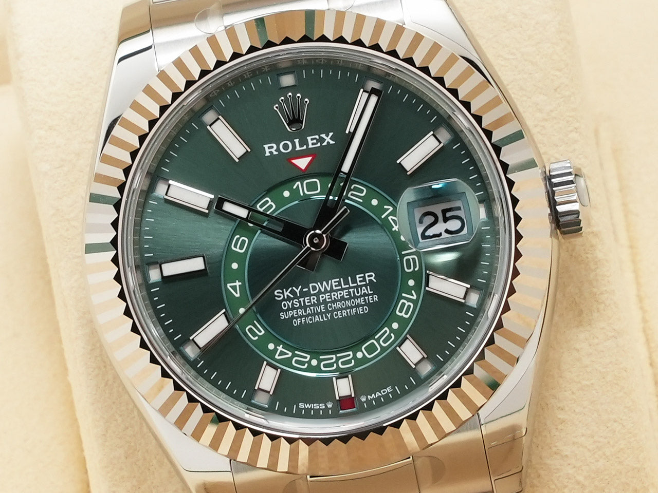 Rolex Sky-Dweller Ref.336934 SS/WG Mint Green Dial