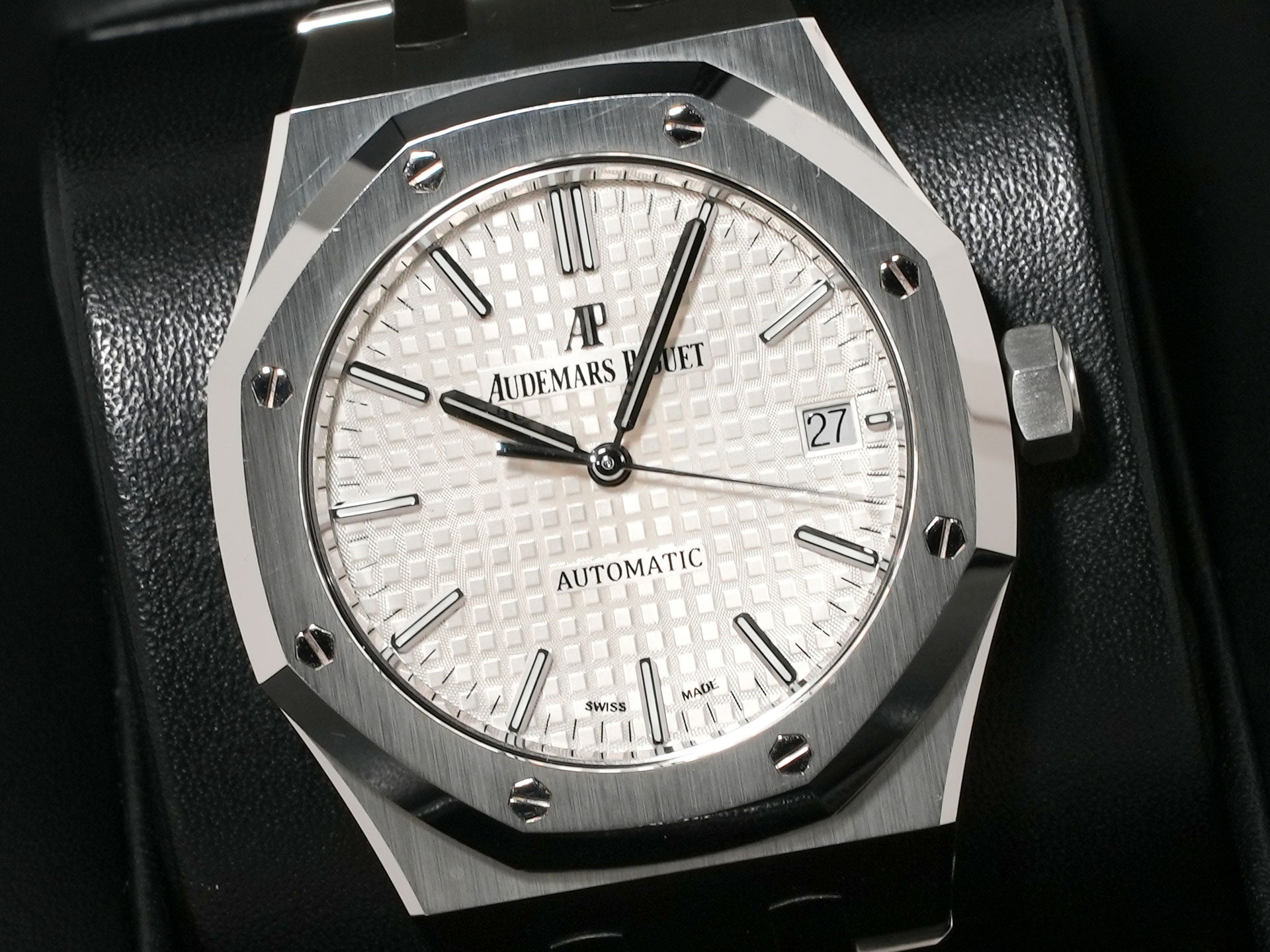 Audemars Piguet Royal Oak Automatic Ref.15450ST.OO.1256ST.01 SS Silver Dial