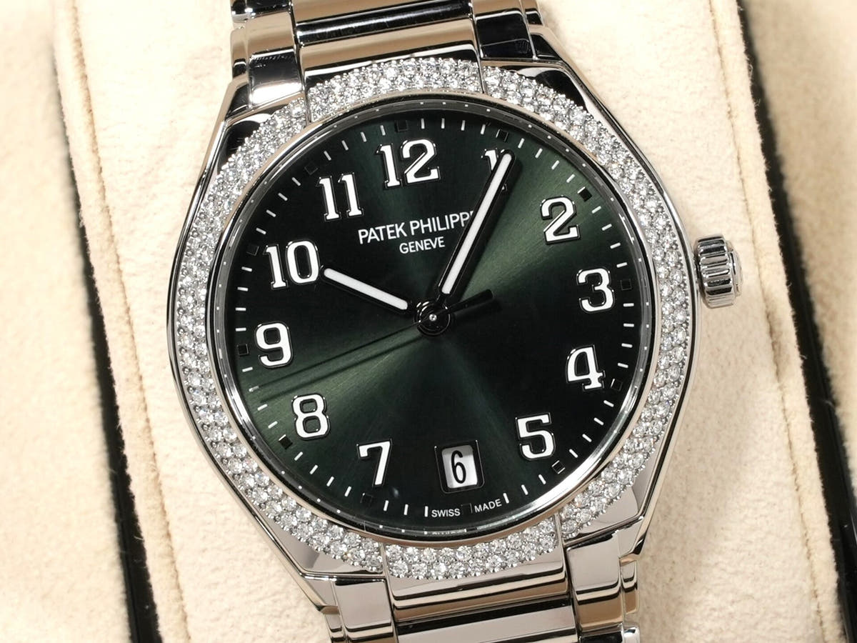 パテックフィリップ Twenty-4 Ref.7300/1200A-011 オリーブグリーン ソレイユ文字盤 美中古 d8cxgana