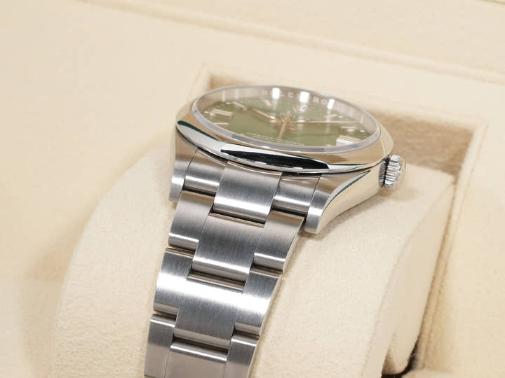 ロレックス オイスターパーペチュアル36 Ref.126000 ステンレススチール グリーン文字盤
