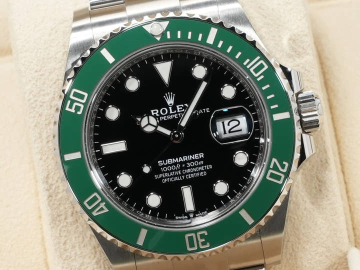 ロレックス サブマリーナー デイト Ref.126610LV ステンレススチール ブラック文字盤