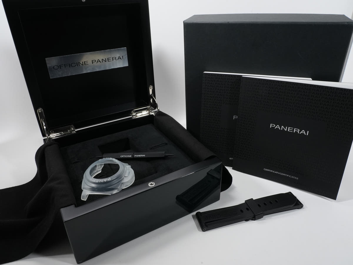 パネライ ルミノール 1950 クロノグラフ モノプルサンテ 8DAYS GMT チタニオ Ref.PAM00737 グリーン文字盤 美中古 f4bgg9i4