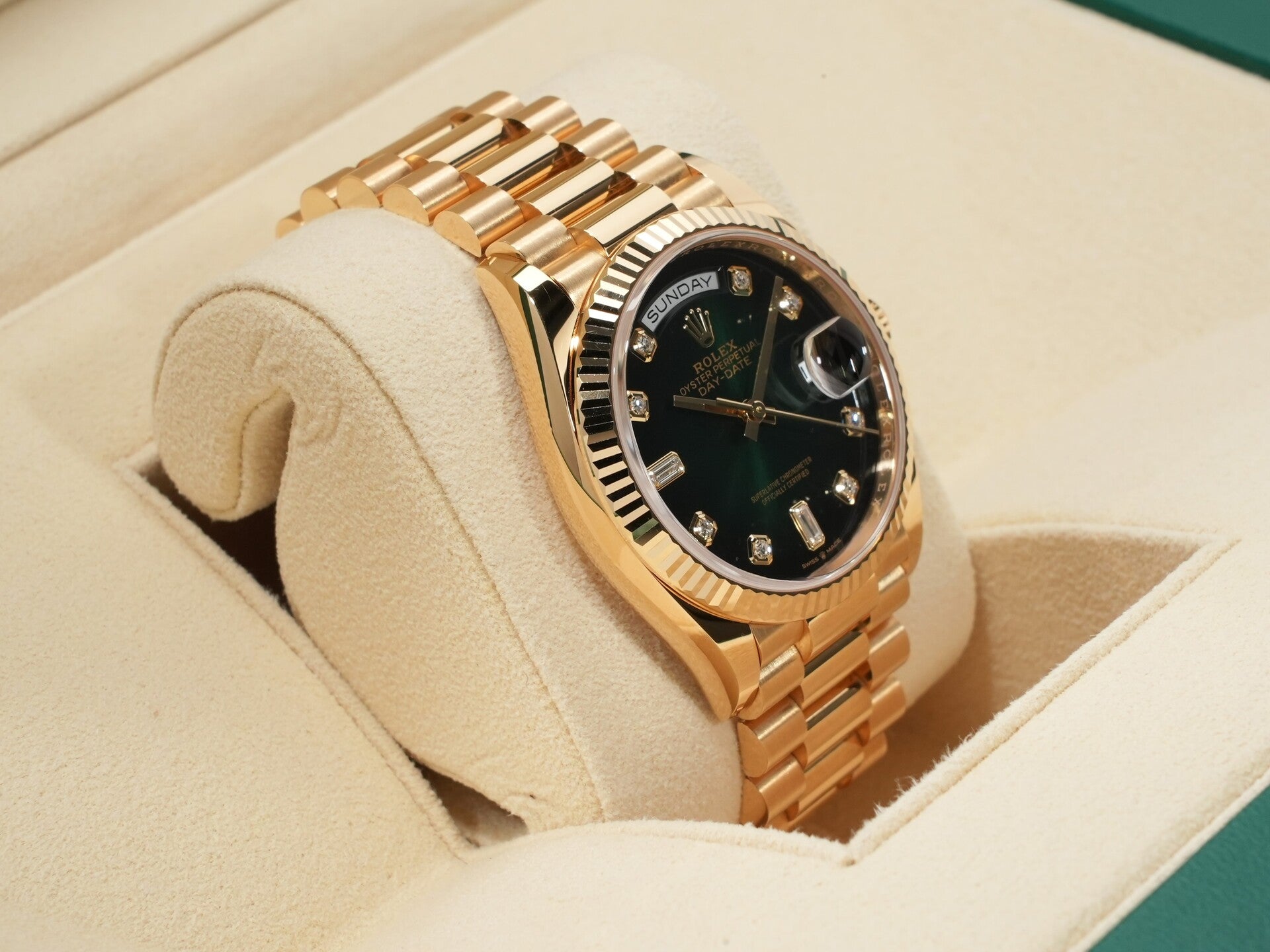 値下げ♥残量いっぱい!　約685ccロイヤルサル−トの未開封美品/1.325Kg 値下げ♥残量いっぱい! 約685ccロイヤルサル−トの未開封美品/