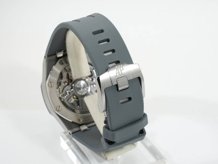 Audemars Piguet Royal Oak Offshore Chronograph Ref. 26420IO.OO.A009CA.01 Titanium/Ceramic Grey Dial