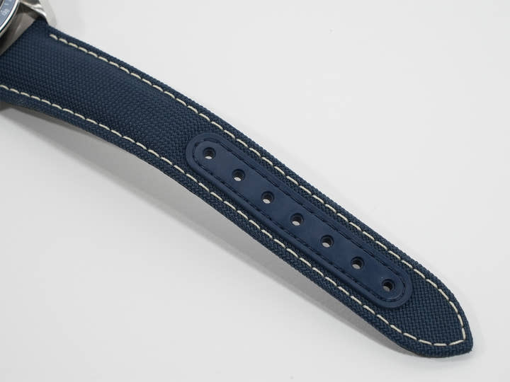 オメガ スピードマスター 記念モデル コーアクシャル マスター クロノメーター クロノグラフ 42MM Ref.310.32.42.50.02.001 シルバー文字盤 中古 77bah2en