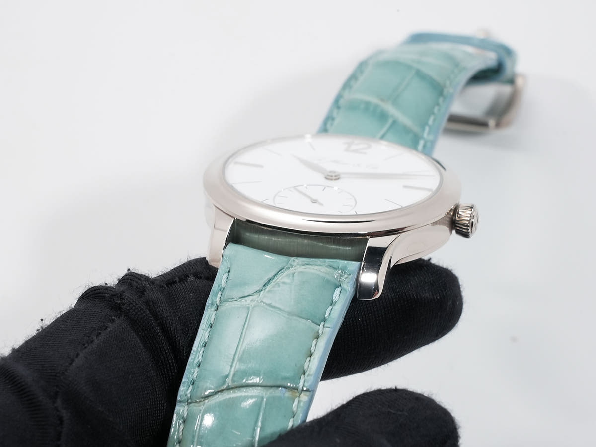 H.モーザー マユ Ref.321.503-002 18KWG ホワイト文字盤 中古 96474R23