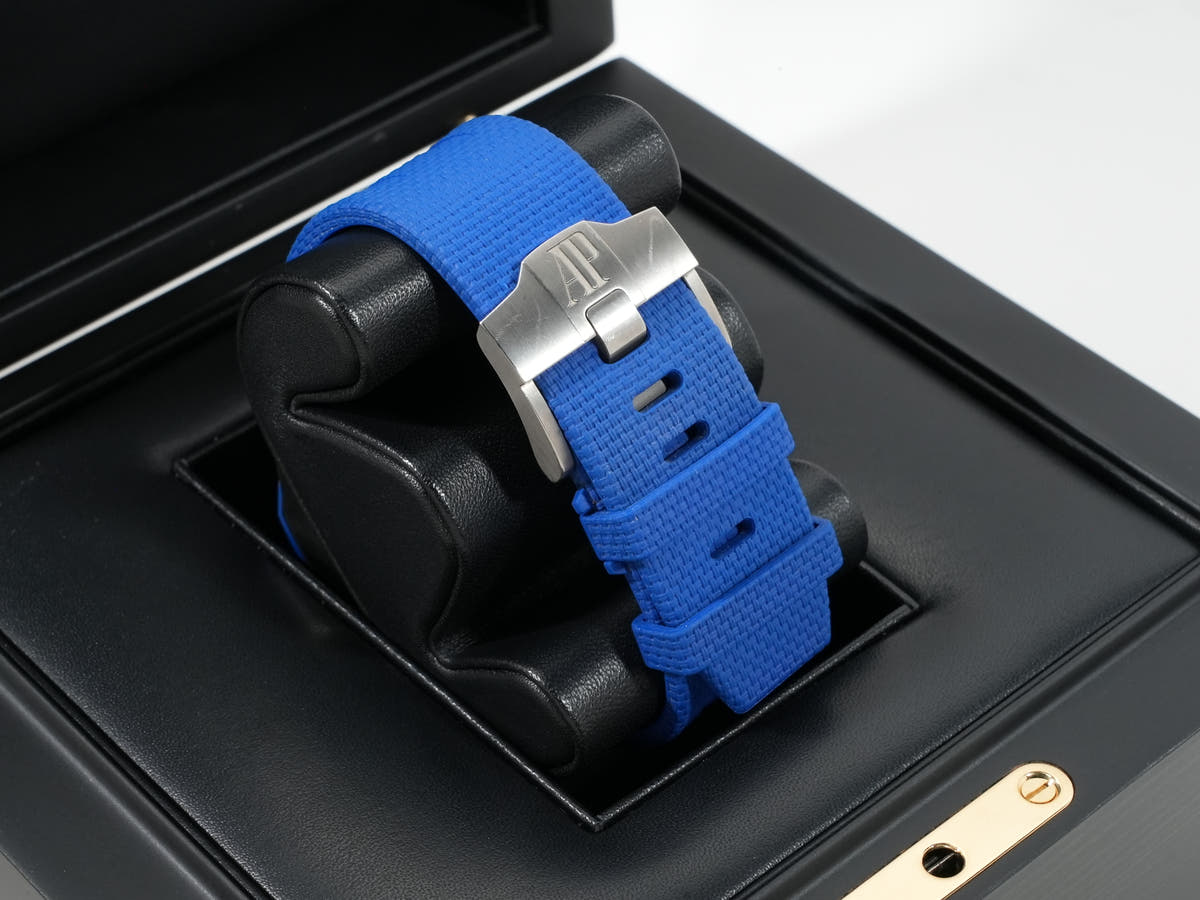 オーデマピゲ ロイヤルオーク オフショア クロノグラフ Ref.26405CE.OO.A030CA.01 スモークブルー文字盤 美中古 tb4b5pxg