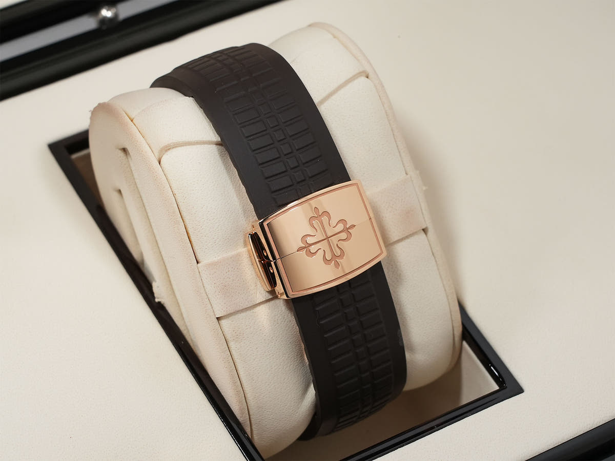パテックフィリップ アクアノート Ref.5167R-001 ブラウン文字盤 美中古 xsyy4cqt