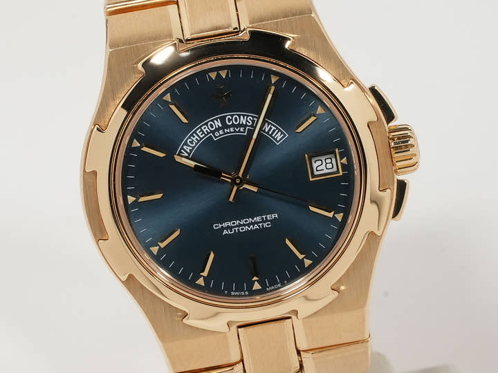 ヴァシュロンコンスタンタン オーヴァーシーズ ラージ Ref.42042/423J-8728 ブルー文字盤 中古 djs9nq55