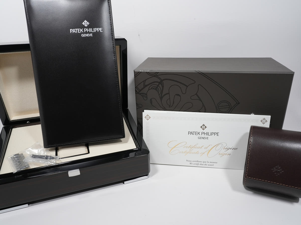 パテックフィリップ ノーチラス プチコンプリケーション Ref.5712/1A-001 ブルー文字盤 美中古 ja3i3brk
