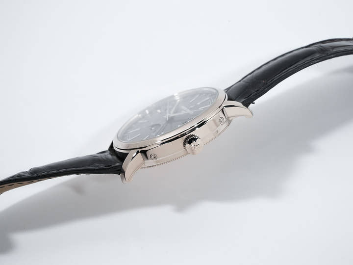 Vacheron Constantin Traditionnelle Complete Calendar Ref. 4010T/000G-B740 18K White Gold Gray Dial Excellent Condition zgh9u2j2