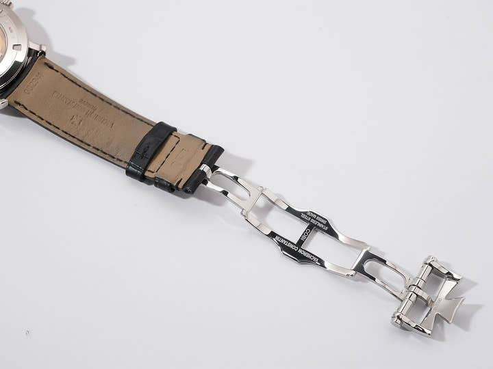 Vacheron Constantin Traditionnelle Complete Calendar Ref. 4010T/000G-B740 18K White Gold Gray Dial Excellent Condition zgh9u2j2