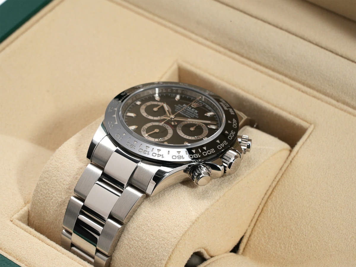 ロレックス デイトナ Ref.116500LN ブラック文字盤 中古 hpq24b4h