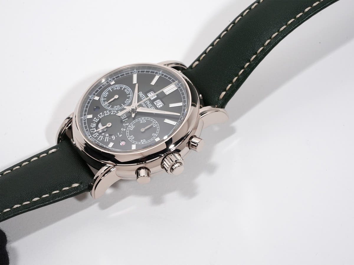 パテックフィリップ パーペチュアルカレンダー スプリットセコンド クロノグラフ Ref.5204G-001 オリーブグリーンソレイユ文字盤 未使用 fptxzeri