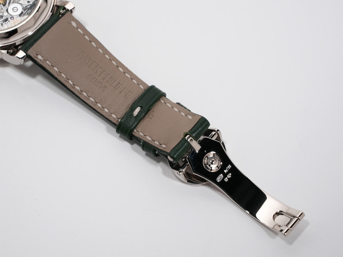 パテックフィリップ パーペチュアルカレンダー スプリットセコンド クロノグラフ Ref.5204G-001 オリーブグリーンソレイユ文字盤 未使用 fptxzeri