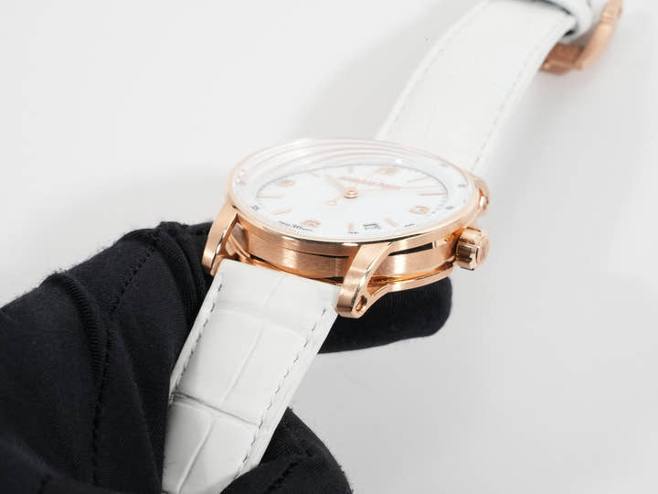 Audemars Piguet CODE 11.59 by Audemars Piguet Ref. 15210OR.OO.A099CR.01 Pink Gold White Dial