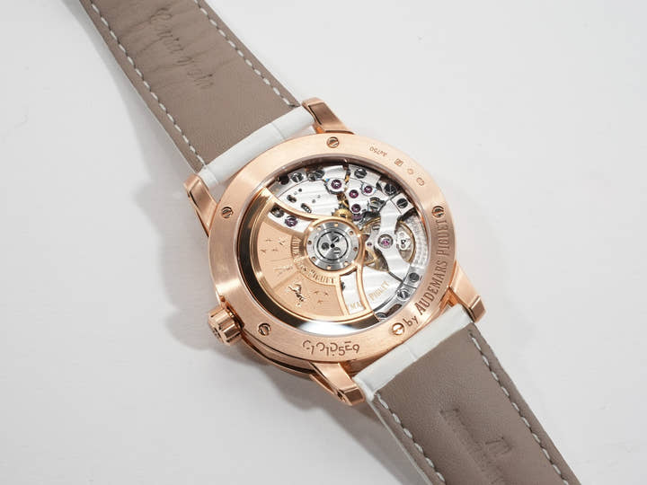 Audemars Piguet CODE 11.59 by Audemars Piguet Ref. 15210OR.OO.A099CR.01 Pink Gold White Dial