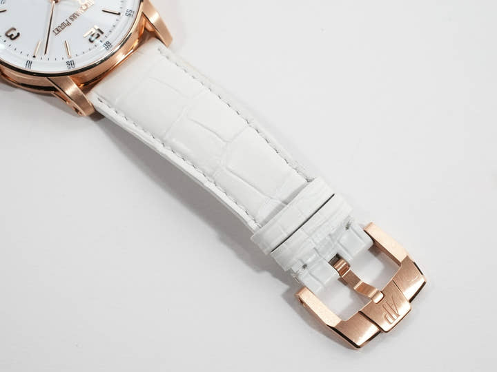 Audemars Piguet CODE 11.59 by Audemars Piguet Ref. 15210OR.OO.A099CR.01 Pink Gold White Dial