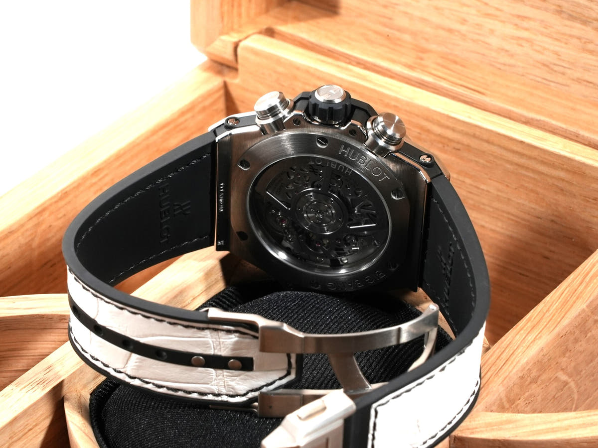 Hublot Big Bang Unico Black &amp; White Ref.421.NX.2010.LR.JPN Matte White Skeleton Dial Excellent Condition z5zvqb3c