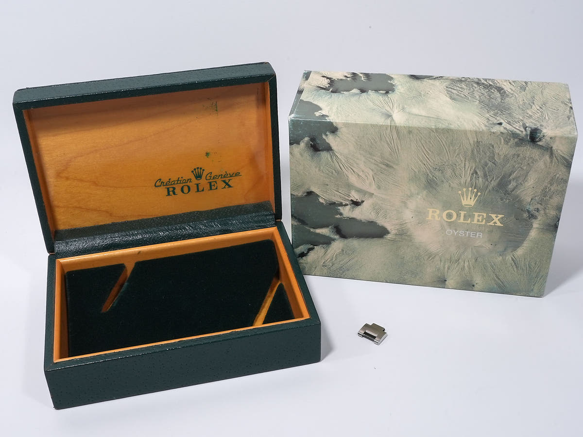 ロレックス デイトナ Ref.6265 ブラック文字盤 中古 cewtc3v2
