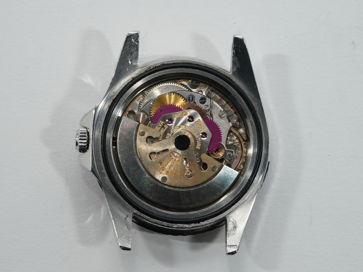 ロレックス GMTマスター Ref.1675MM ブラック文字盤 中古 8dcn53pd
