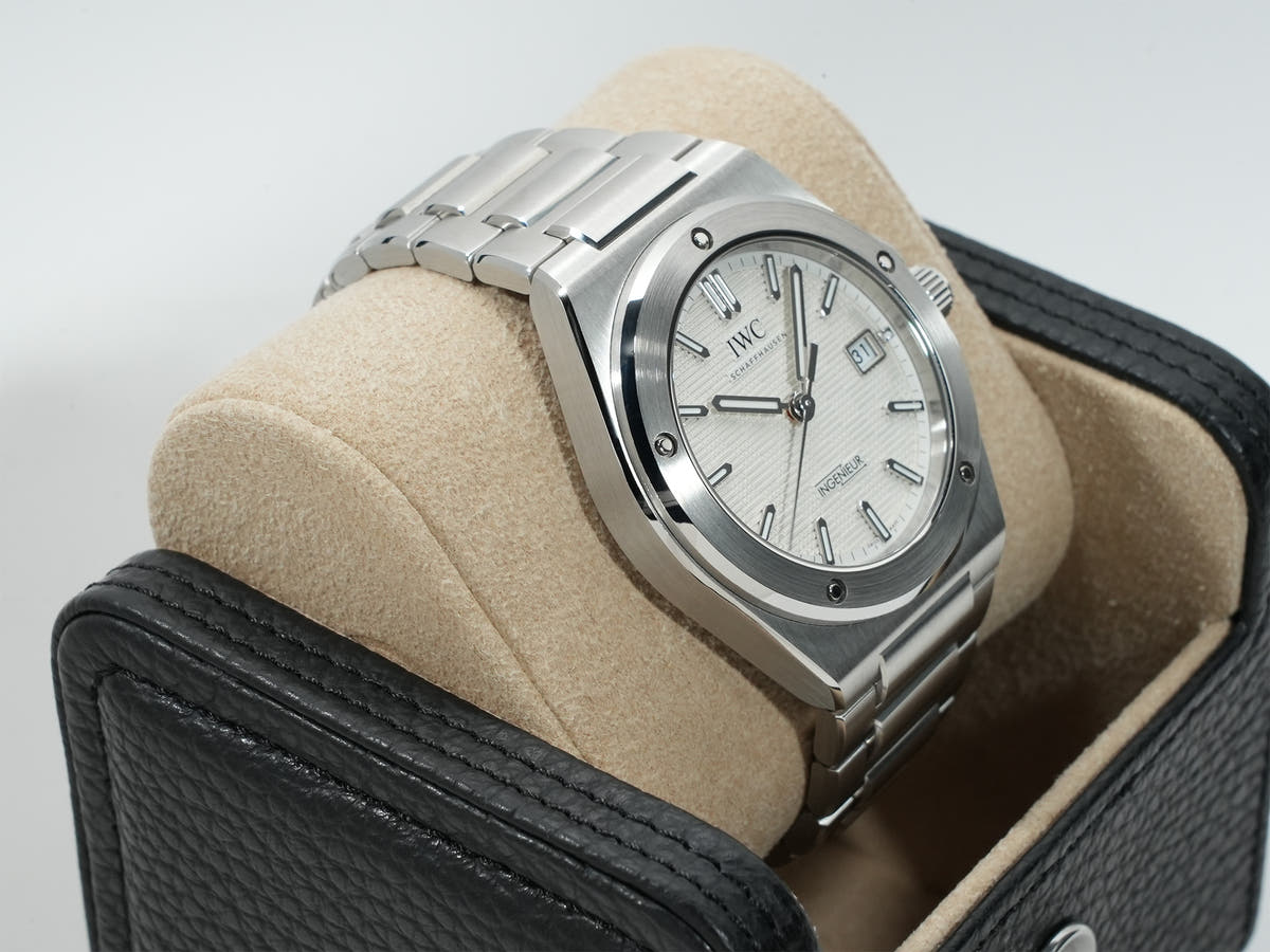 IWC インヂュニア オートマティック 40 Ref.IW328902 ホワイト文字盤 美中古 h99ahmq7