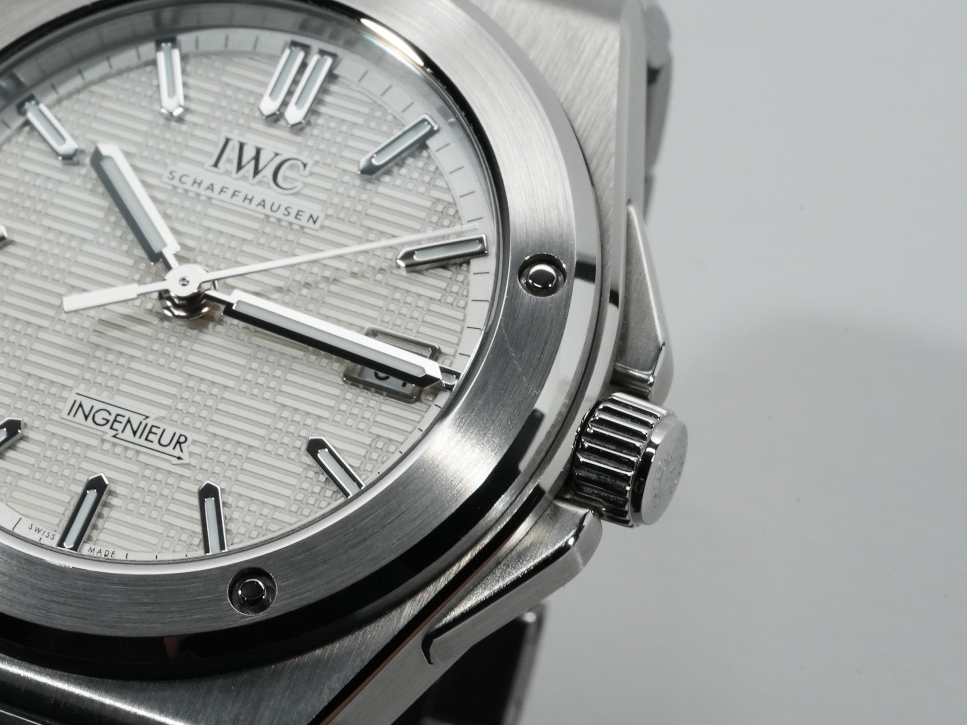 IWC インヂュニア オートマティック 40 Ref.IW328902 SS ホワイト文字盤