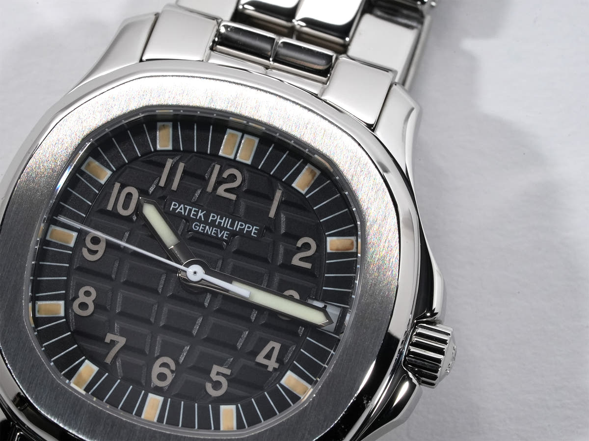 パテックフィリップ アクアノート Ref.5066/1A-001 SS ブラック文字盤 美中古 M812241U