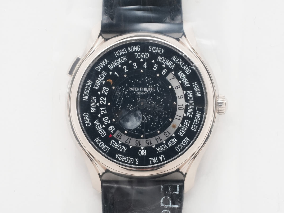 パテックフィリップ コンプリケーション ワールドタイム ムーンフェイズ Ref.5575G-001 ブラック文字盤 デッドストック iar8zn96