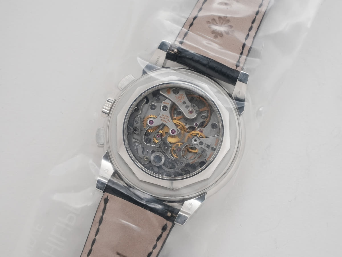 パテックフィリップ パーペチュアルカレンダー クロノグラフ Ref.5970P-001 ブラック文字盤 デッドストック cjyxbc6w