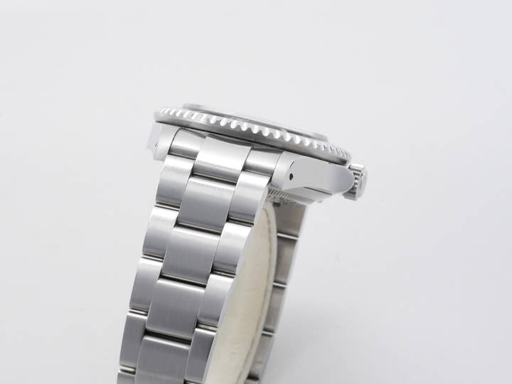 ロレックス シードゥエラー Ref.16600 ステンレススチール ブラック文字盤