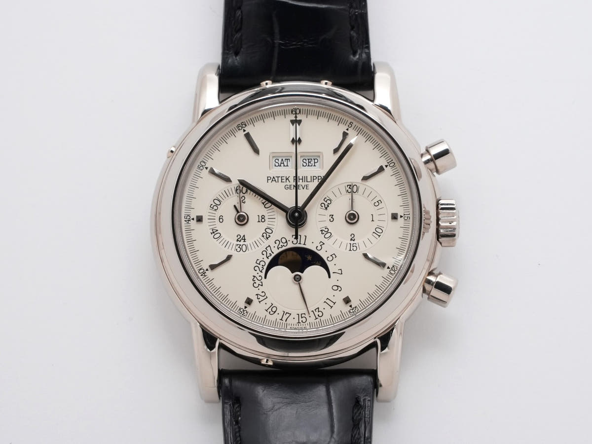 パテックフィリップ パーペチュアルカレンダー クロノグラフ Ref.3970EG-001 シルバー文字盤 中古 mhbhws2h