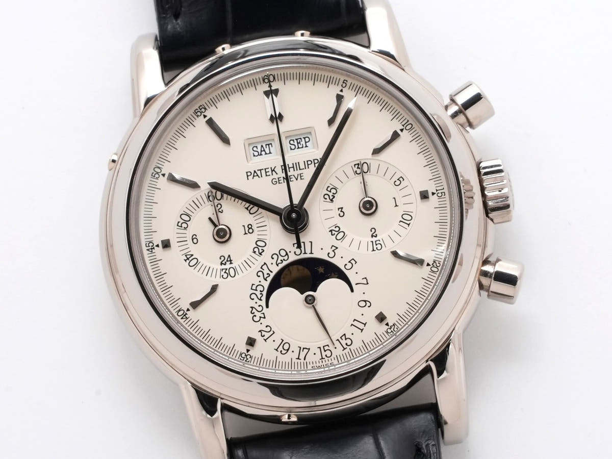 パテックフィリップ パーペチュアルカレンダー クロノグラフ Ref.3970EG-001 シルバー文字盤 中古 mhbhws2h