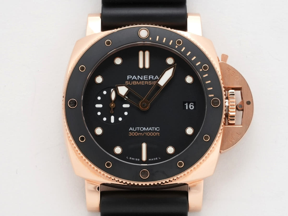 パネライ サブマーシブル ゴールドテック Ref.PAM01164 ブラック文字盤 中古 f4i3rw5p