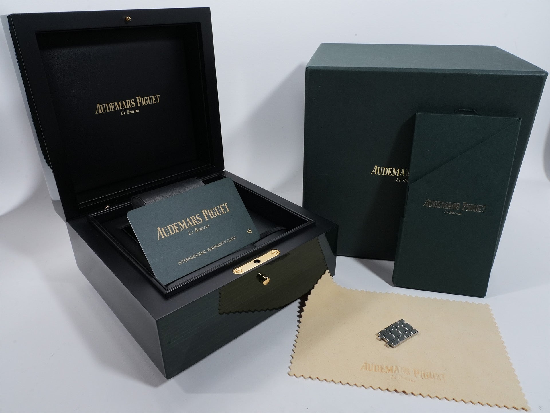 Royal Oak Quartz Ref.67650ST.OO.1261ST.01 (ID:ycnuhdru) | Audemars