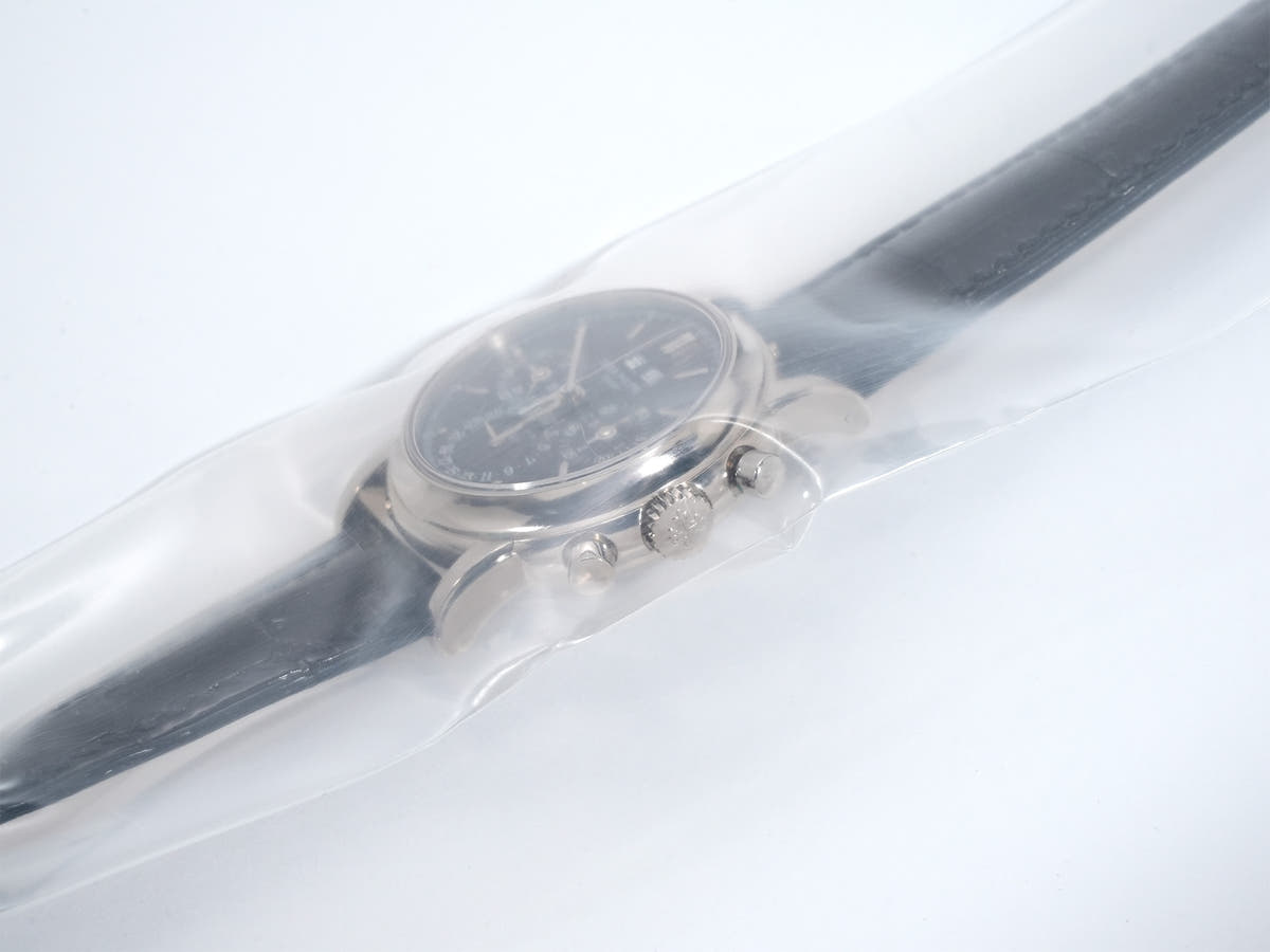 パテックフィリップ パーペチュアルカレンダー クロノグラフ Ref.3970EG-018 ブラック文字盤 デッドストック wiavttfb