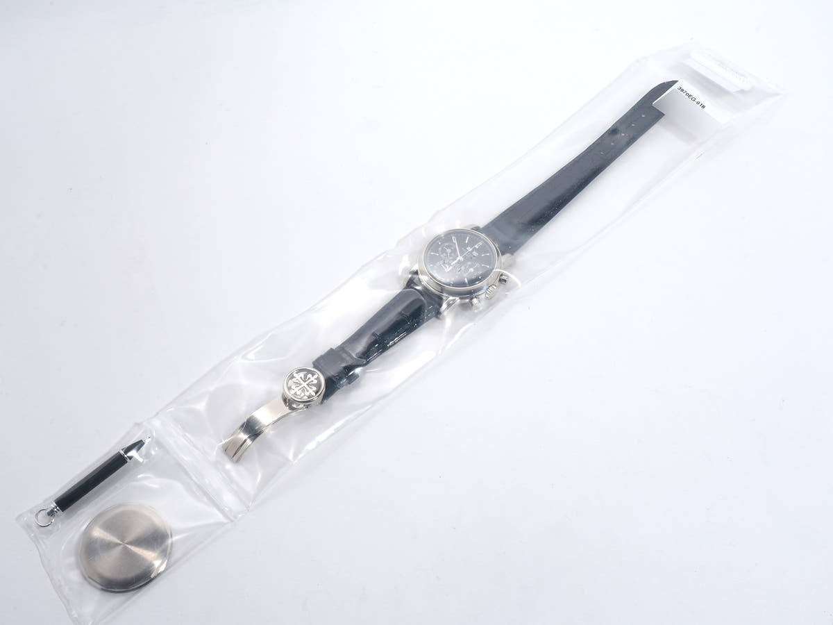パテックフィリップ パーペチュアルカレンダー クロノグラフ Ref.3970EG-018 ブラック文字盤 デッドストック wiavttfb