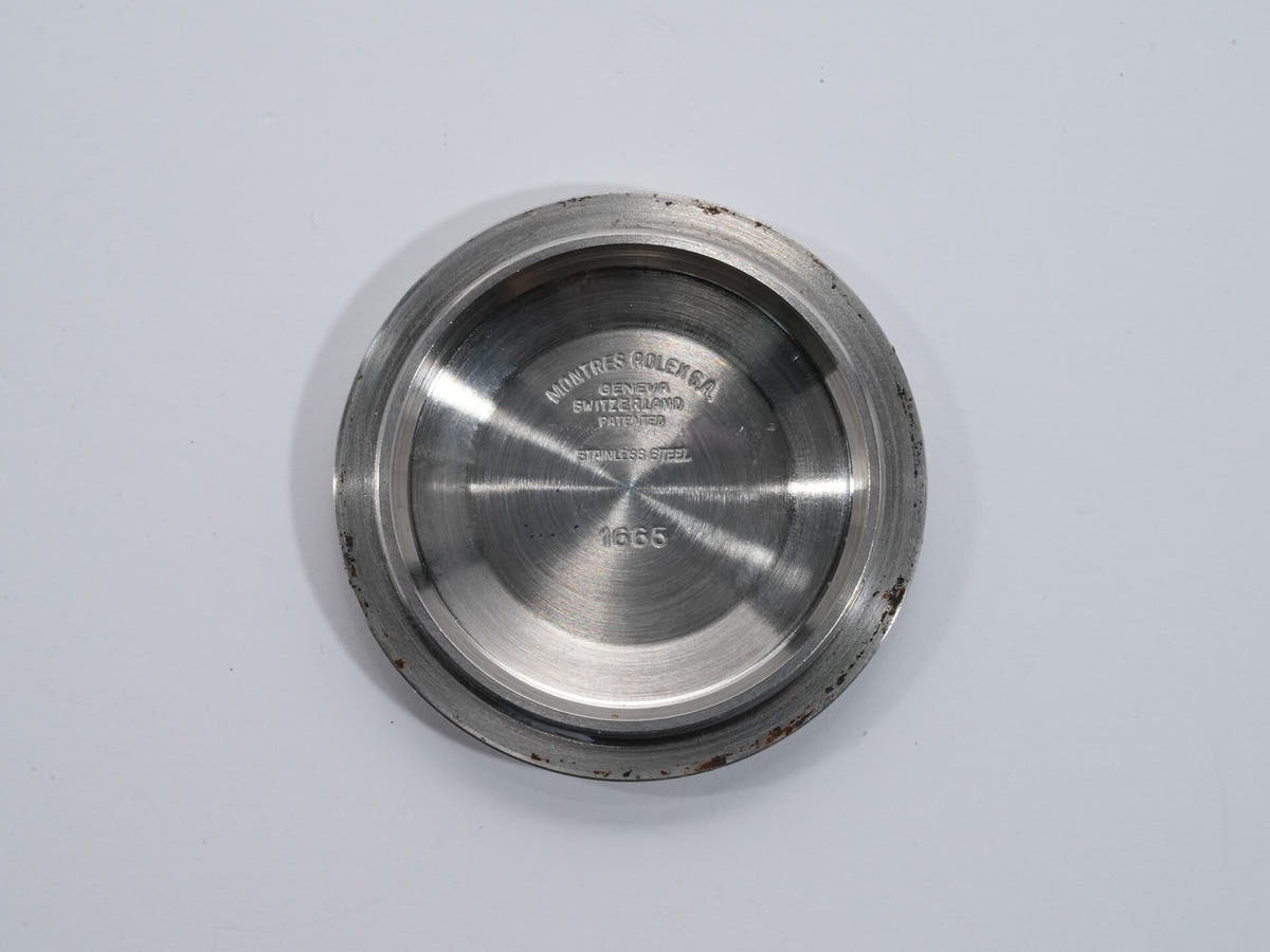 ロレックス シードゥエラー Ref.1665 ブラック文字盤 中古 ed2my8pi