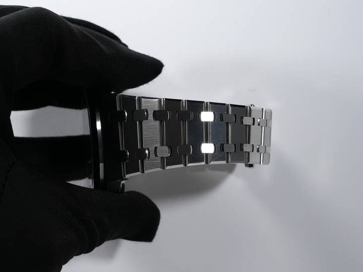 オーデマピゲ ロイヤルオーク Ref.15500ST.OO.1220ST.03 ステンレススチール ブラック文字盤