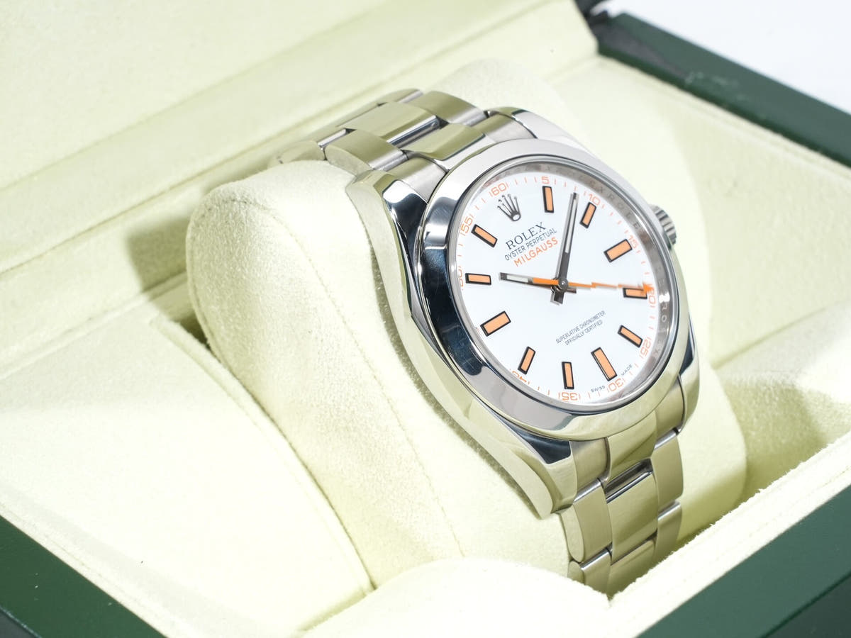 ロレックス ミルガウス Ref.116400 ホワイト文字盤 中古 35zjrzv4