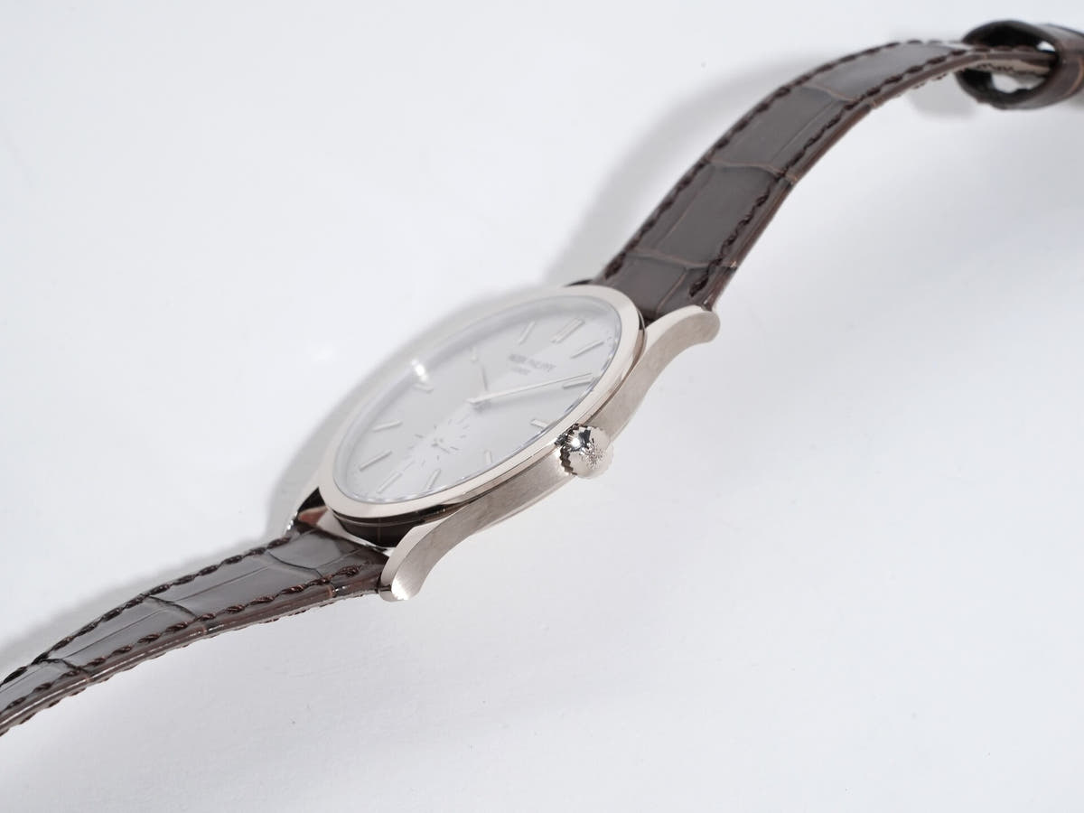 パテックフィリップ カラトラバ Ref.5196G-001 シルバー文字盤 中古 scwqcrxs