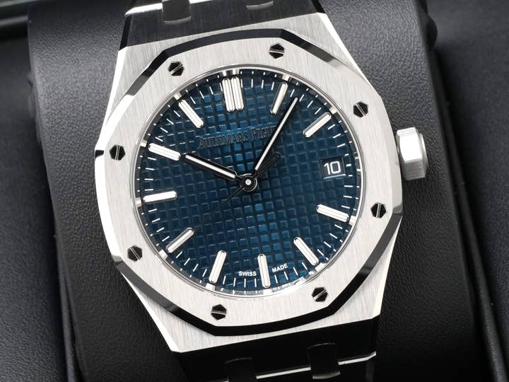 オーデマピゲ ロイヤルオーク Ref.15550ST.OO.1356ST.06 ステンレススチール ナイトブルー文字盤