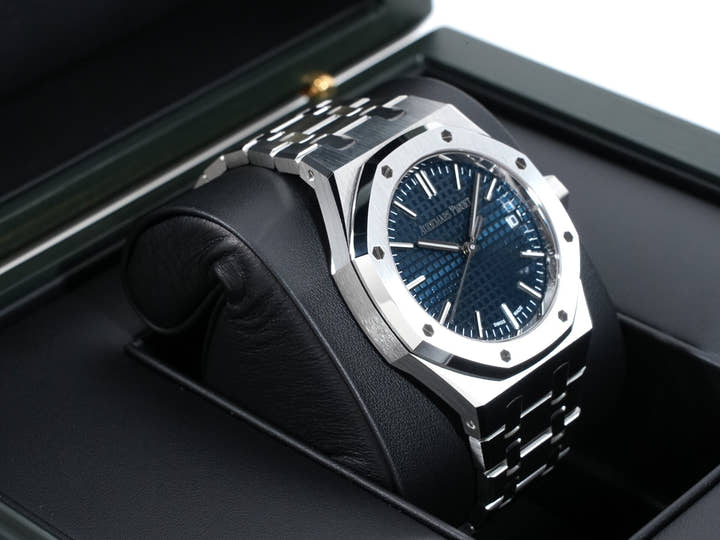 オーデマピゲ ロイヤルオーク Ref.15550ST.OO.1356ST.06 ステンレススチール ナイトブルー文字盤