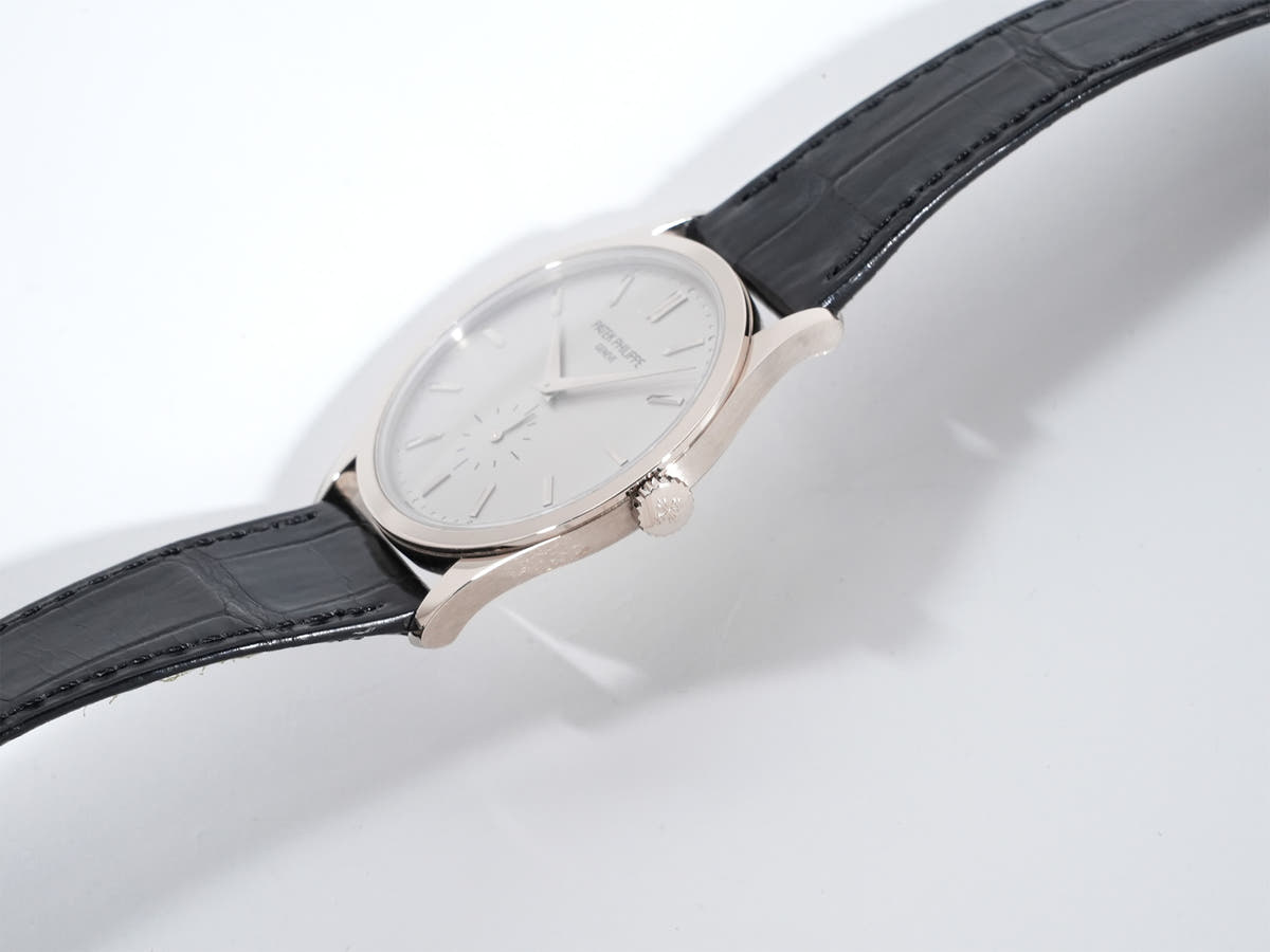 パテックフィリップ カラトラバ Ref.5196G-001 シルバー文字盤 美中古 5rua7evx