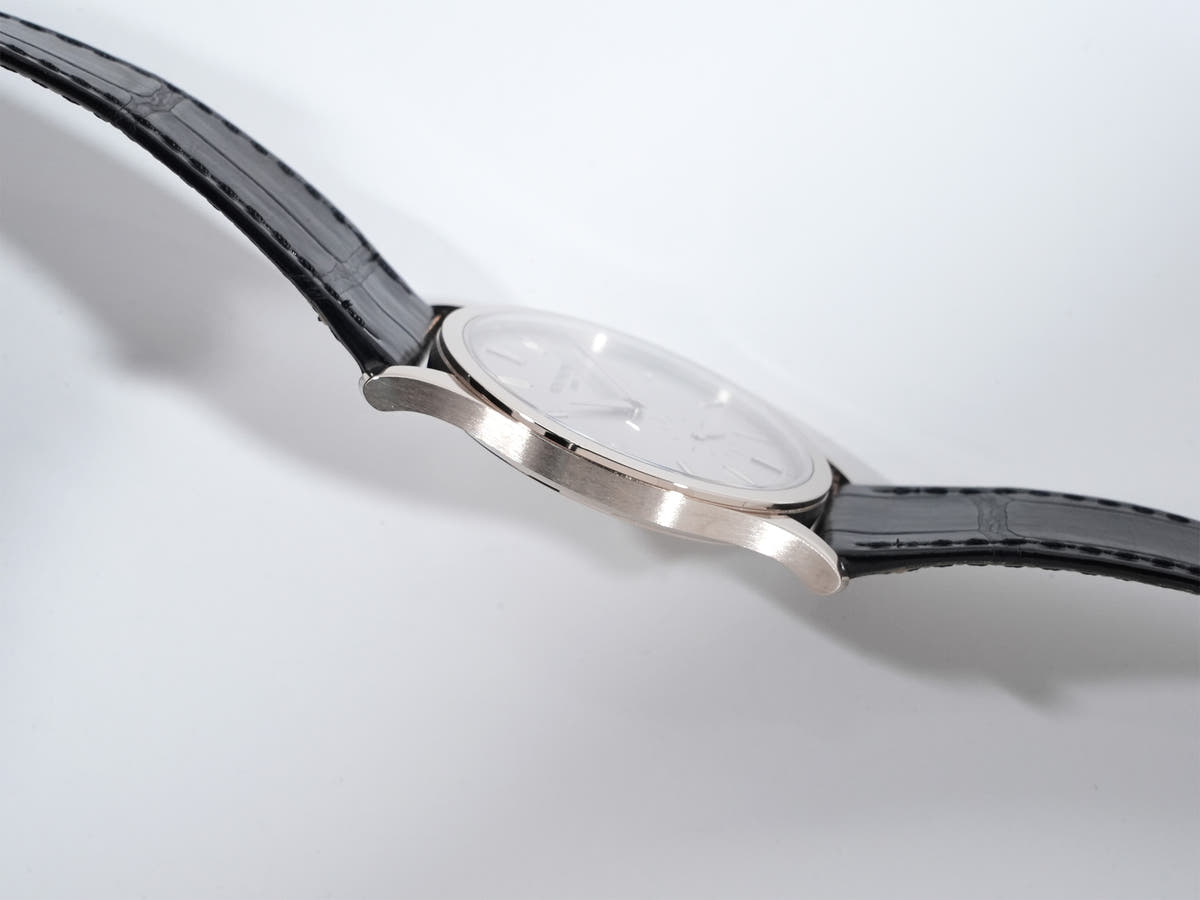パテックフィリップ カラトラバ Ref.5196G-001 シルバー文字盤 美中古 5rua7evx