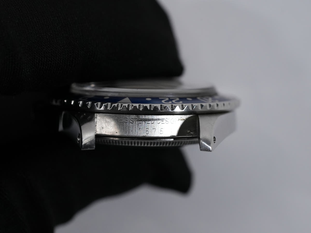 ロレックス GMTマスター Ref.1675 ブラック文字盤 中古 2irddnqz