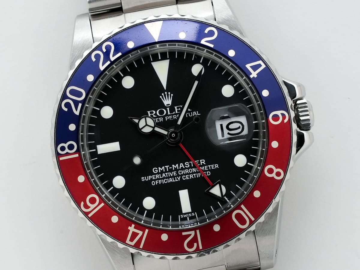 ロレックス GMTマスター Ref.1675 ブラック文字盤 中古 W909H5PS