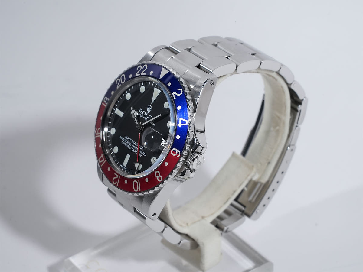 ロレックス GMTマスター Ref.1675 ブラック文字盤 中古 W909H5PS